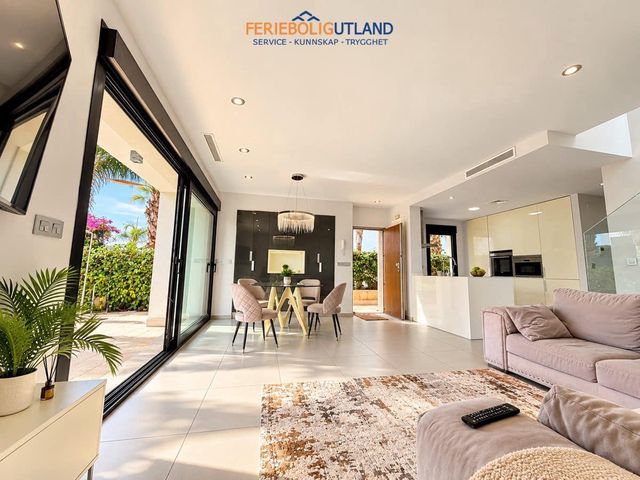 3 Zimmer Villa zu verkaufen in Ciudad Quesada, Rojales mit Pool Garage - 459.000 € (Ref: 10101160)