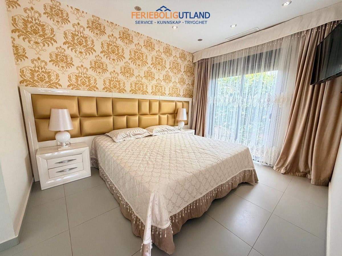 3 Zimmer Villa zu verkaufen in Ciudad Quesada mit Pool Garage - 459.000 € (Ref: 10101160)