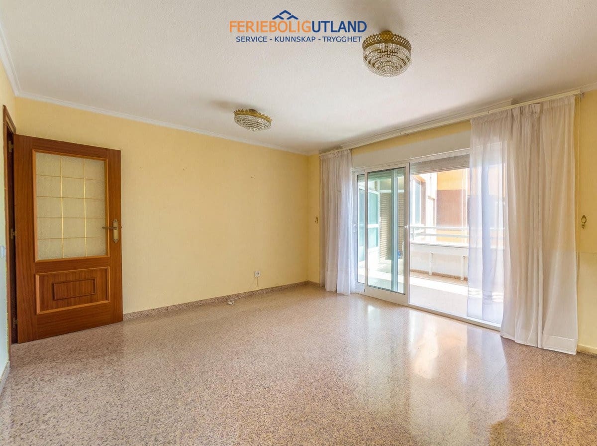 3 soverom Leilighet til salgs i Torrevieja med garasje - € 350 000 (Ref: 10101161)