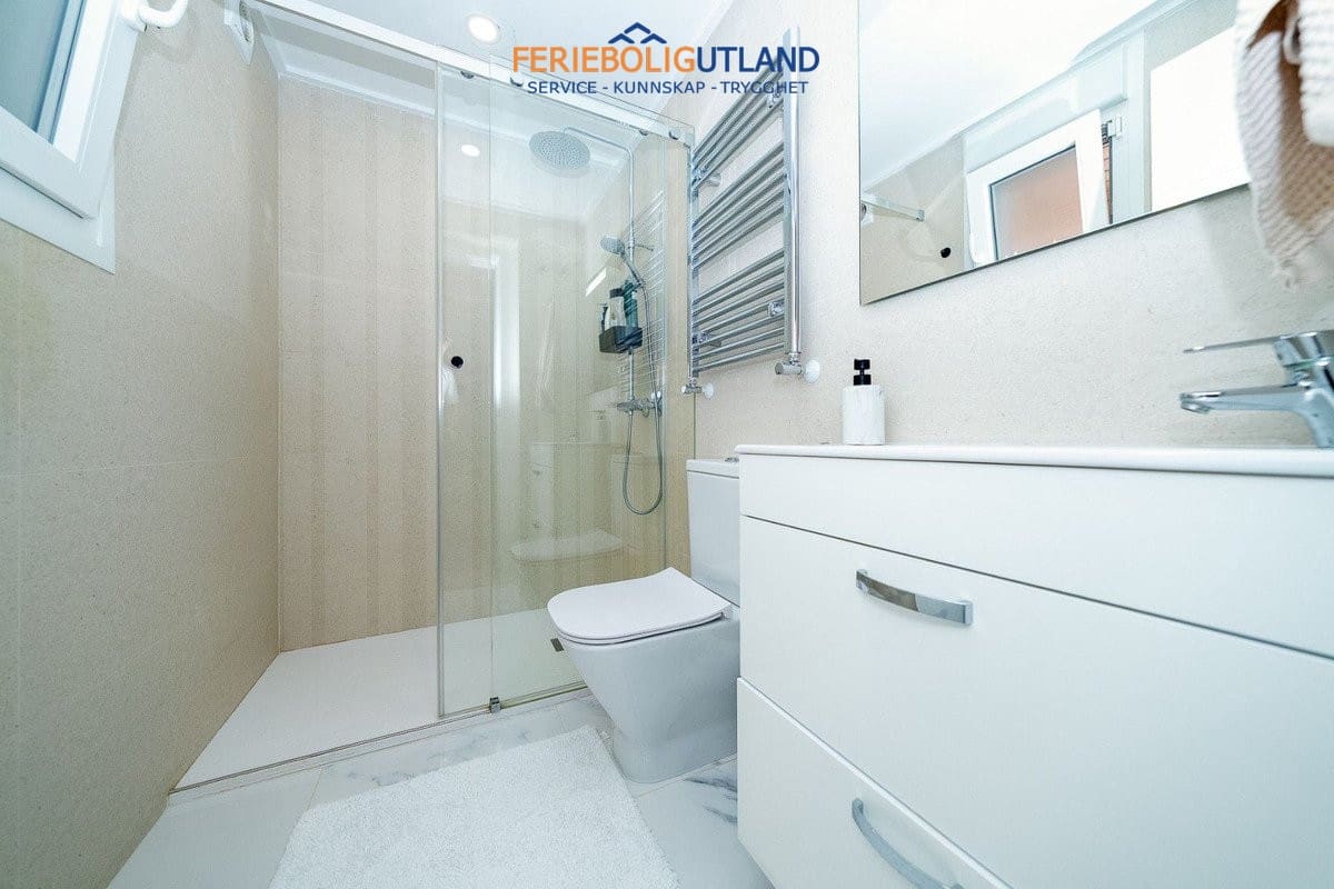 4 slaapkamer Villa te koop in Pilar de la Horadada met zwembad - € 395.000 (Ref: 10112140)