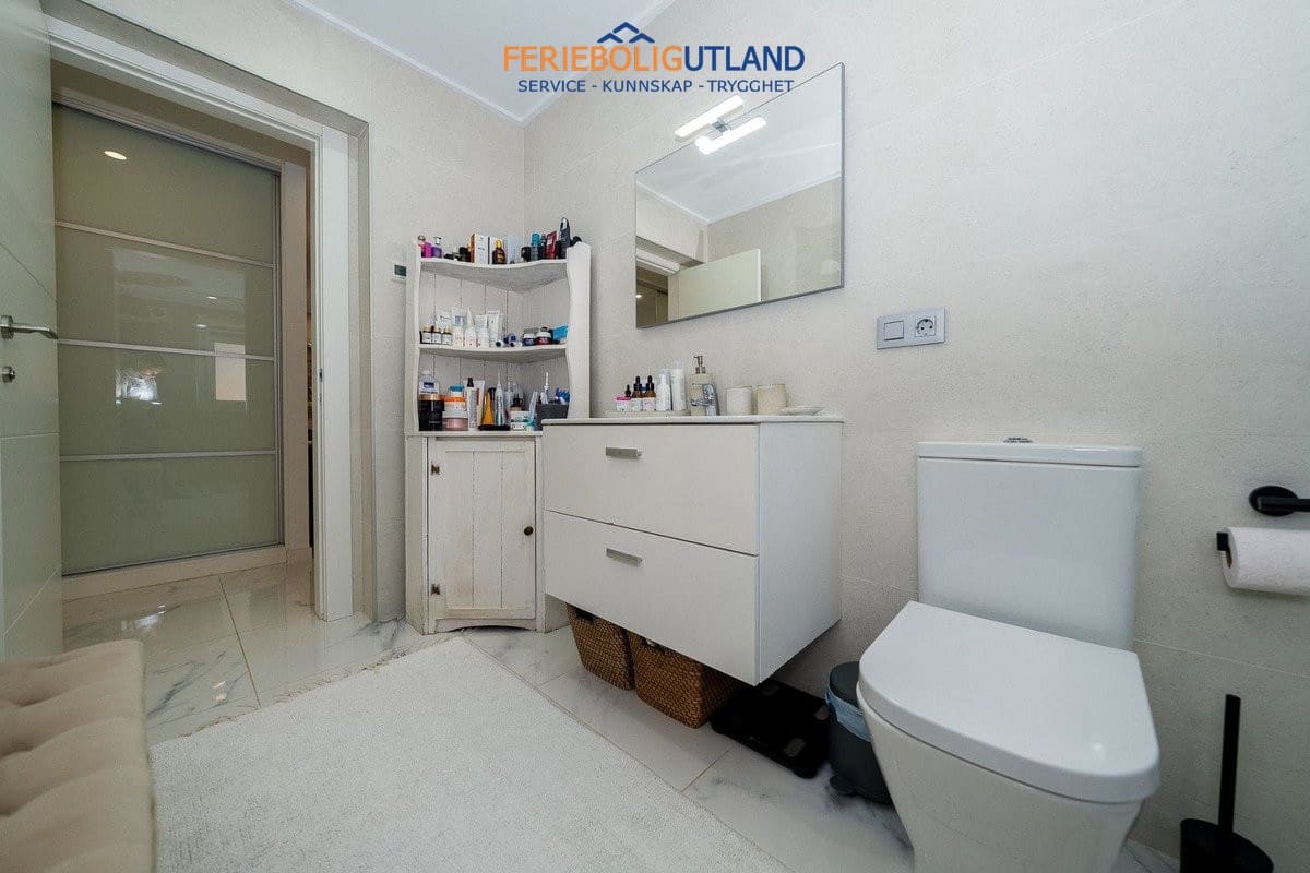 4 slaapkamer Villa te koop in Pilar de la Horadada met zwembad - € 395.000 (Ref: 10112140)