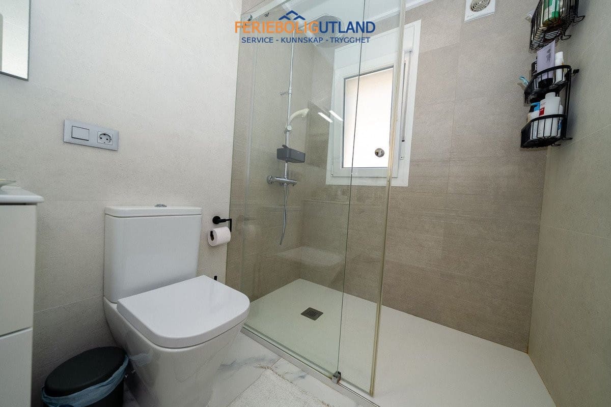 4 slaapkamer Villa te koop in Pilar de la Horadada met zwembad - € 395.000 (Ref: 10112140)