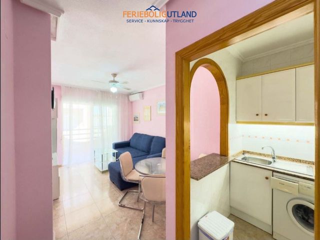 1 sypialnia Apartament na sprzedaż w La Mata, Torrevieja z basenem - 140 000 € (Ref: 10113295)