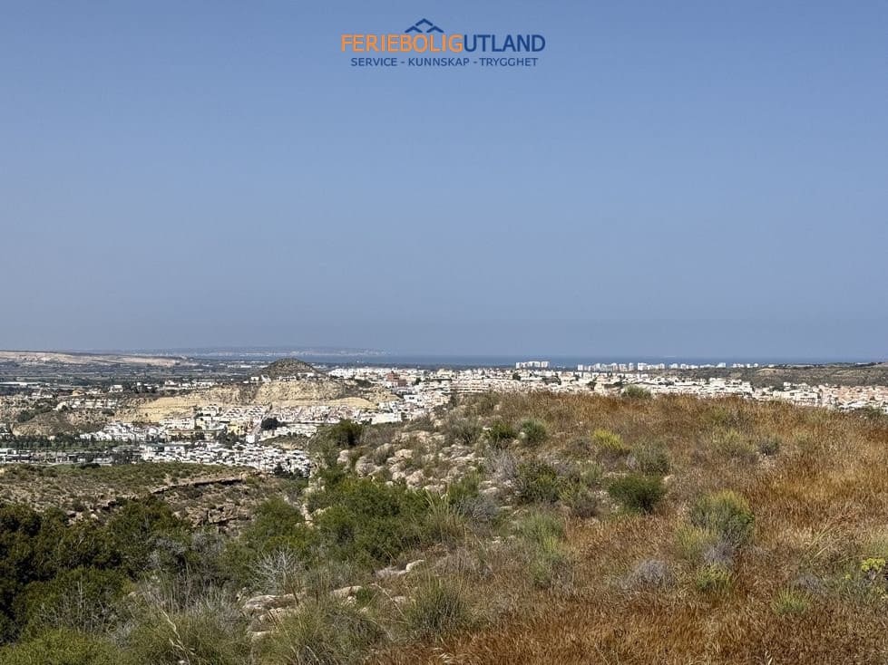 3 sovrum Hus till salu i Ciudad Quesada med pool garage - 199 950 € (Ref: 10113296)