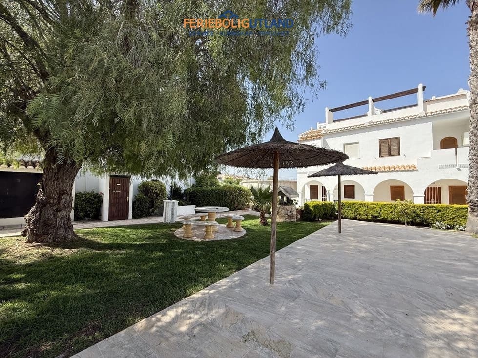 3 sovrum Hus till salu i Ciudad Quesada med pool garage - 199 950 € (Ref: 10113296)