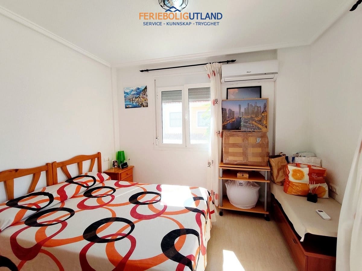 Casa de 4 habitaciones en Ciudad Quesada en venta con piscina garaje - 249.995 € (Ref: 10113557)