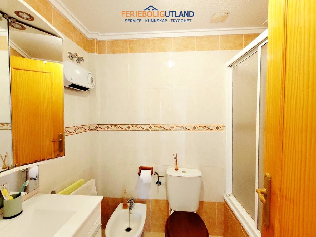 Casa de 4 habitaciones en Ciudad Quesada en venta con piscina garaje - 249.995 € (Ref: 10113557)