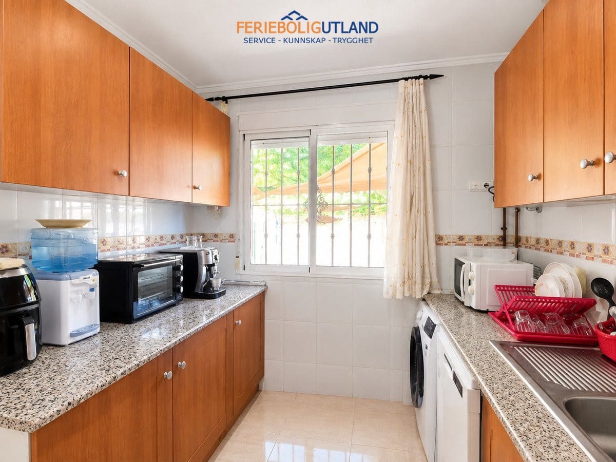 Casa de 4 habitaciones en Ciudad Quesada en venta con piscina garaje - 249.995 € (Ref: 10113557)