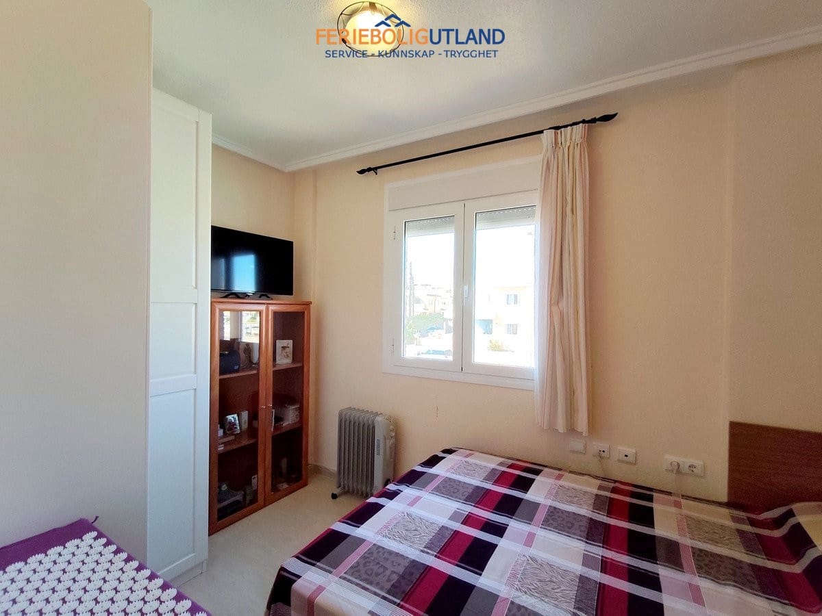 Casa de 4 habitaciones en Ciudad Quesada en venta con piscina garaje - 249.995 € (Ref: 10113557)