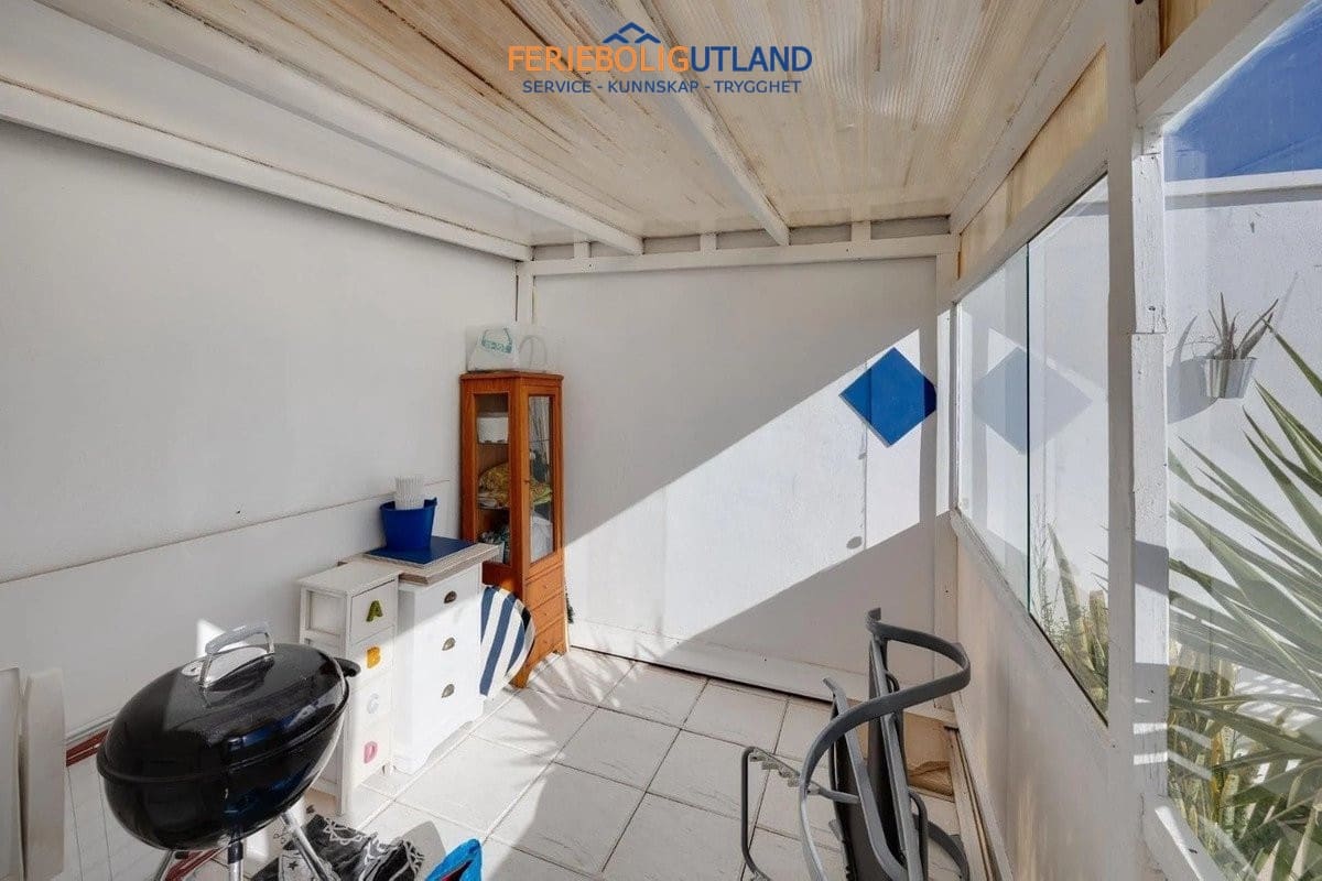 3 sypialnia Penthouse na sprzedaż w Torrevieja z basenem garażem - 329 000 € (Ref: 10117097)
