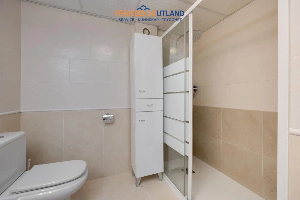 3 sypialnia Penthouse na sprzedaż w Torrevieja z basenem garażem - 329 000 € (Ref: 10117097)