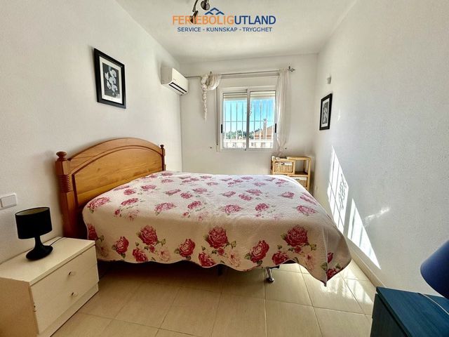 2 quarto Apartamento para venda em Villamartin, Orihuela com piscina garagem - 135 000 € (Ref: 10117098)