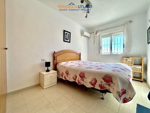 2 quarto Apartamento para venda em Villamartin, Orihuela com piscina garagem - 135 000 € (Ref: 10117098)