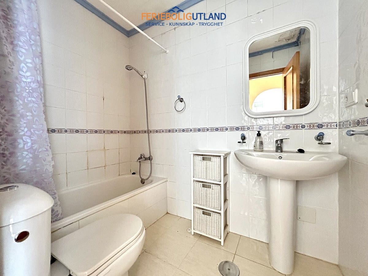 2 quarto Apartamento para venda em Villamartin com piscina garagem - 135 000 € (Ref: 10117098)