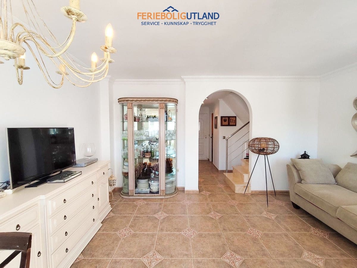 Casa de 3 habitaciones en Los Balcones en venta con piscina garaje - 269.995 € (Ref: 10117099)