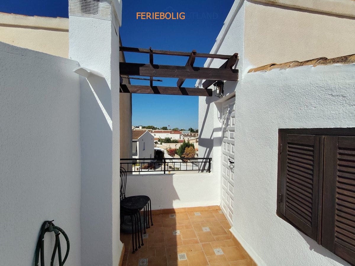 Casa de 3 habitaciones en Los Balcones en venta con piscina garaje - 269.995 € (Ref: 10117099)