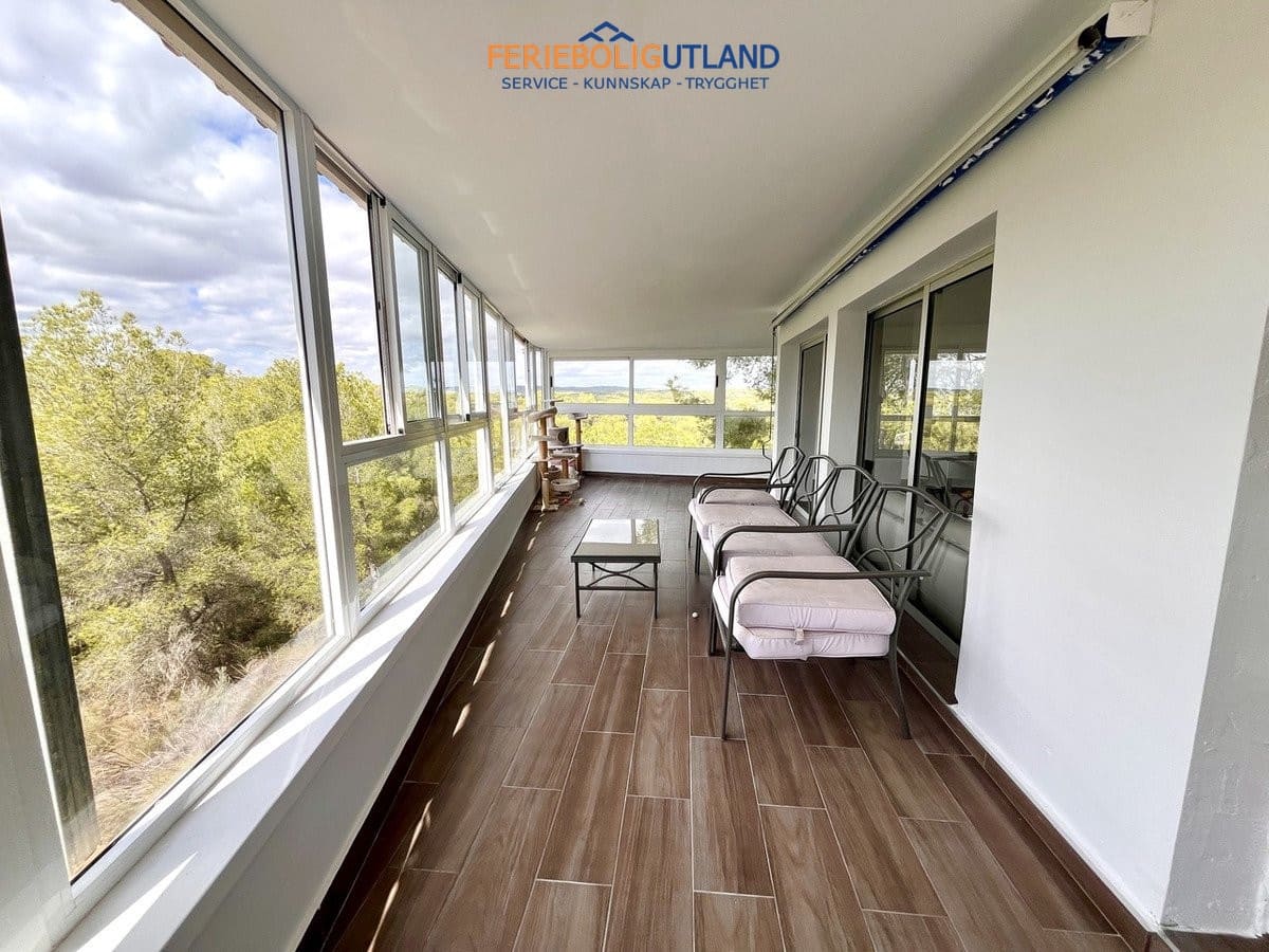 Chalet de 3 habitaciones en Pinar de Campoverde en venta con garaje - 329.950 € (Ref: 10117100)