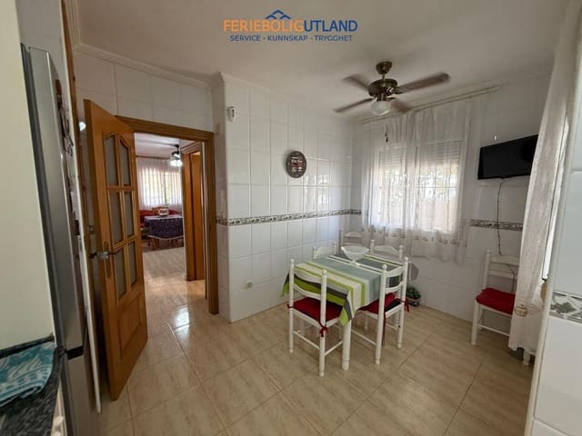 4 makuuhuone Omakotitalo myytävänä paikassa Torre de la Horadada, Pilar de la Horadada mukana 
autotalli - 399 900 € (Ref: 10118109)