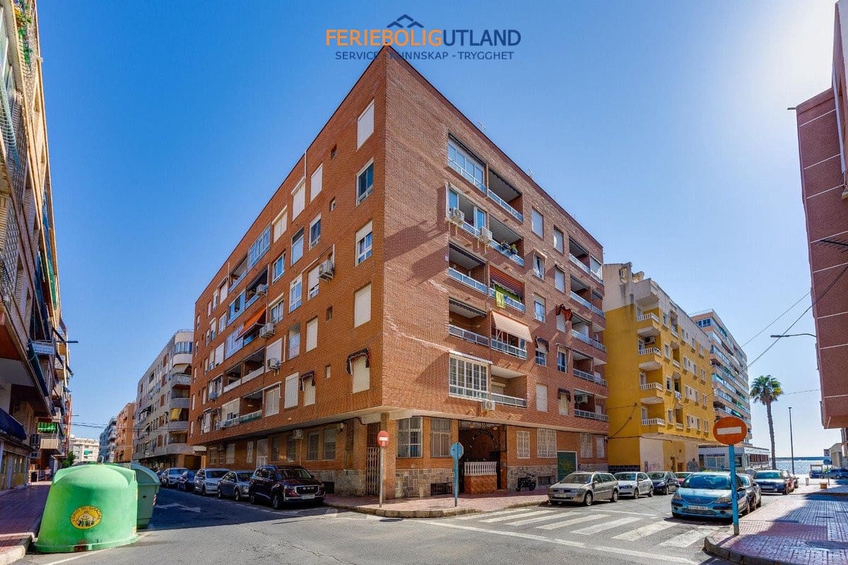 2 chambre Appartement à vendre à Torrevieja - 149 900 € (Ref: 10120548)
