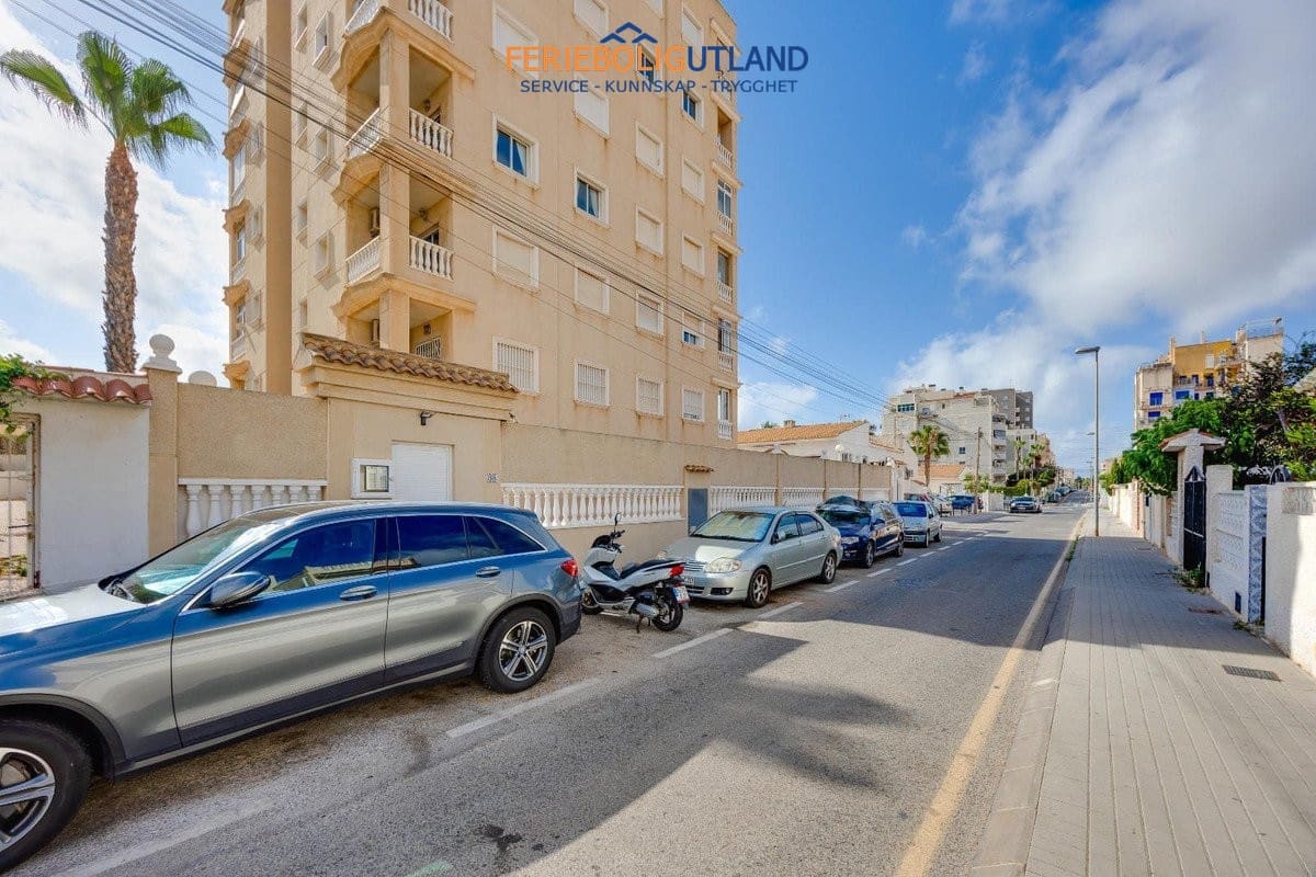 2 sovrum Lägenhet till salu i Torrevieja - 164 969 € (Ref: 10124661)