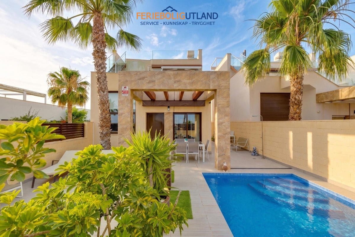 3 camera da letto Villa in vendita in Ciudad Quesada con piscina - 379.969 € (Rif: 10124662)