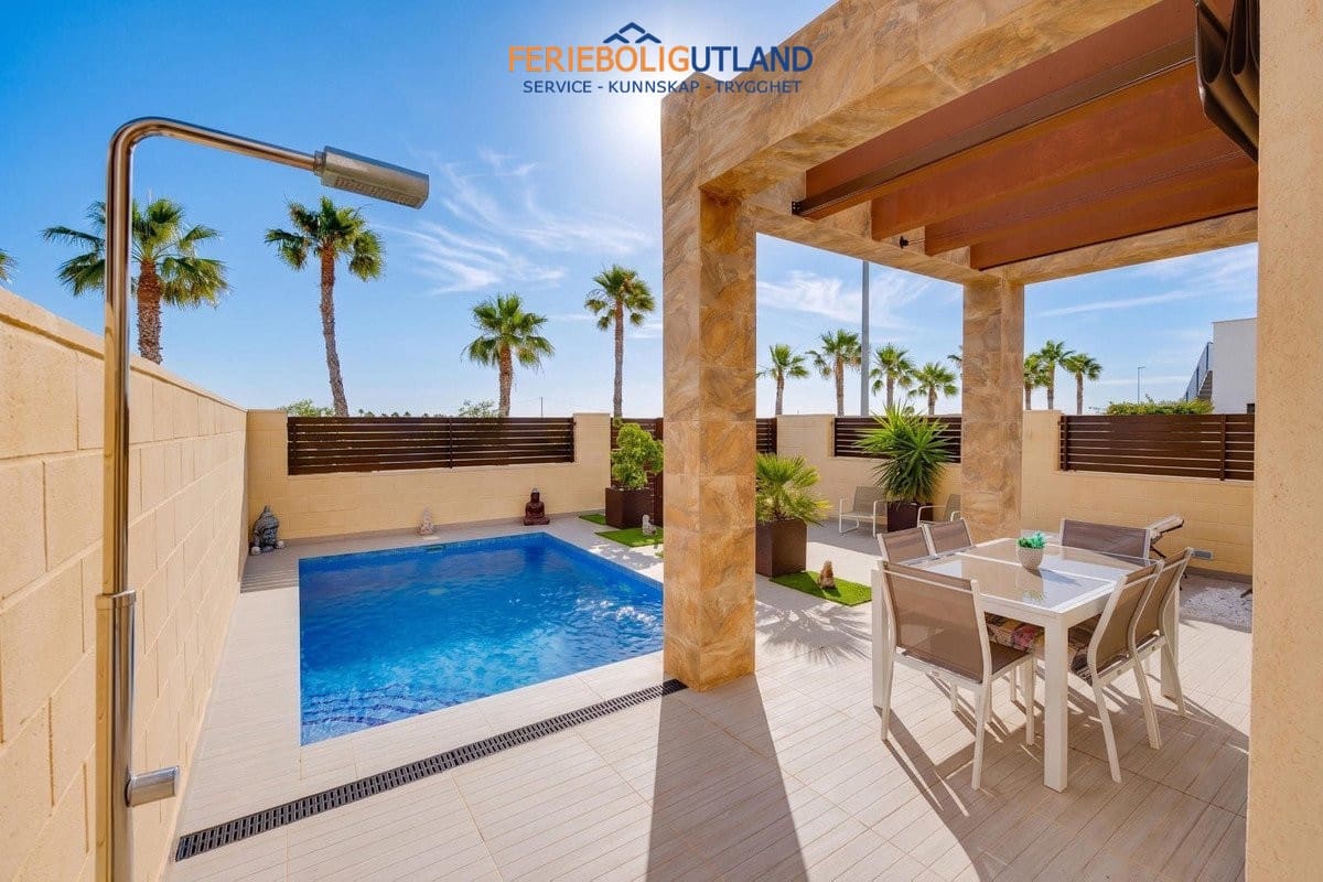 3 camera da letto Villa in vendita in Ciudad Quesada con piscina - 379.969 € (Rif: 10124662)