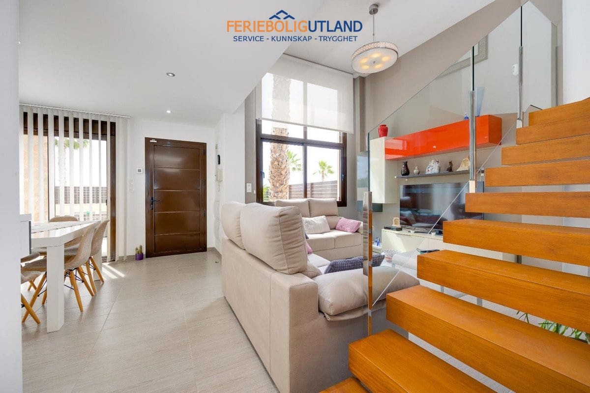 3 camera da letto Villa in vendita in Ciudad Quesada con piscina - 379.969 € (Rif: 10124662)