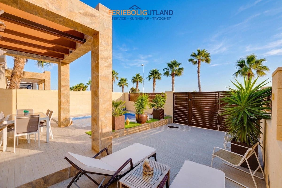 3 camera da letto Villa in vendita in Ciudad Quesada con piscina - 379.969 € (Rif: 10124662)