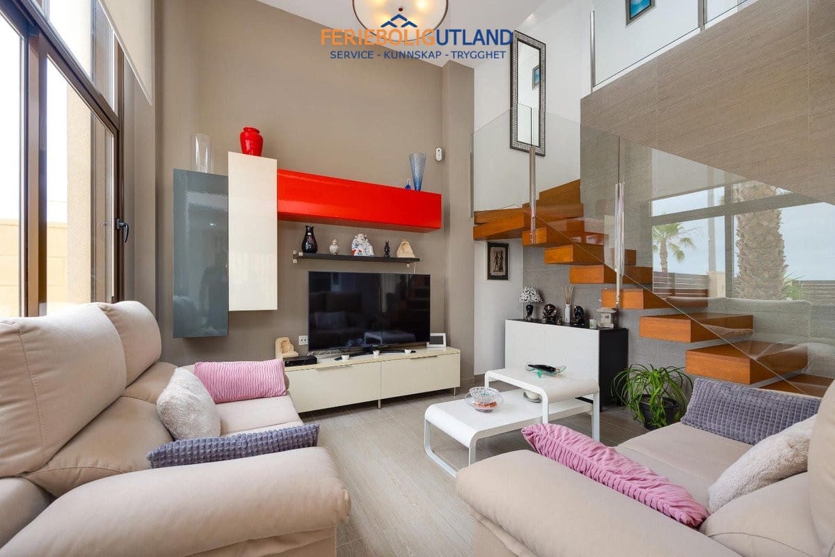 3 camera da letto Villa in vendita in Ciudad Quesada con piscina - 379.969 € (Rif: 10124662)