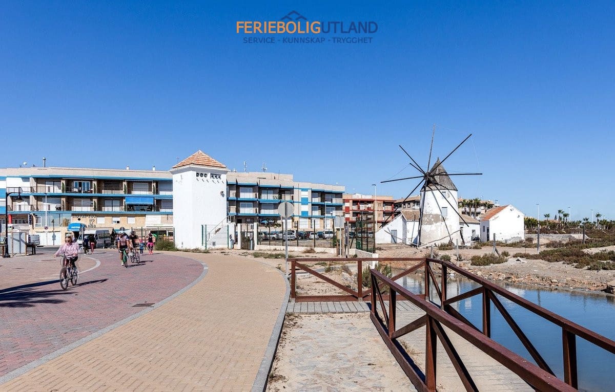 2 sovrum Bungalow till salu i San Pedro del Pinatar - 154 969 € (Ref: 10124782)