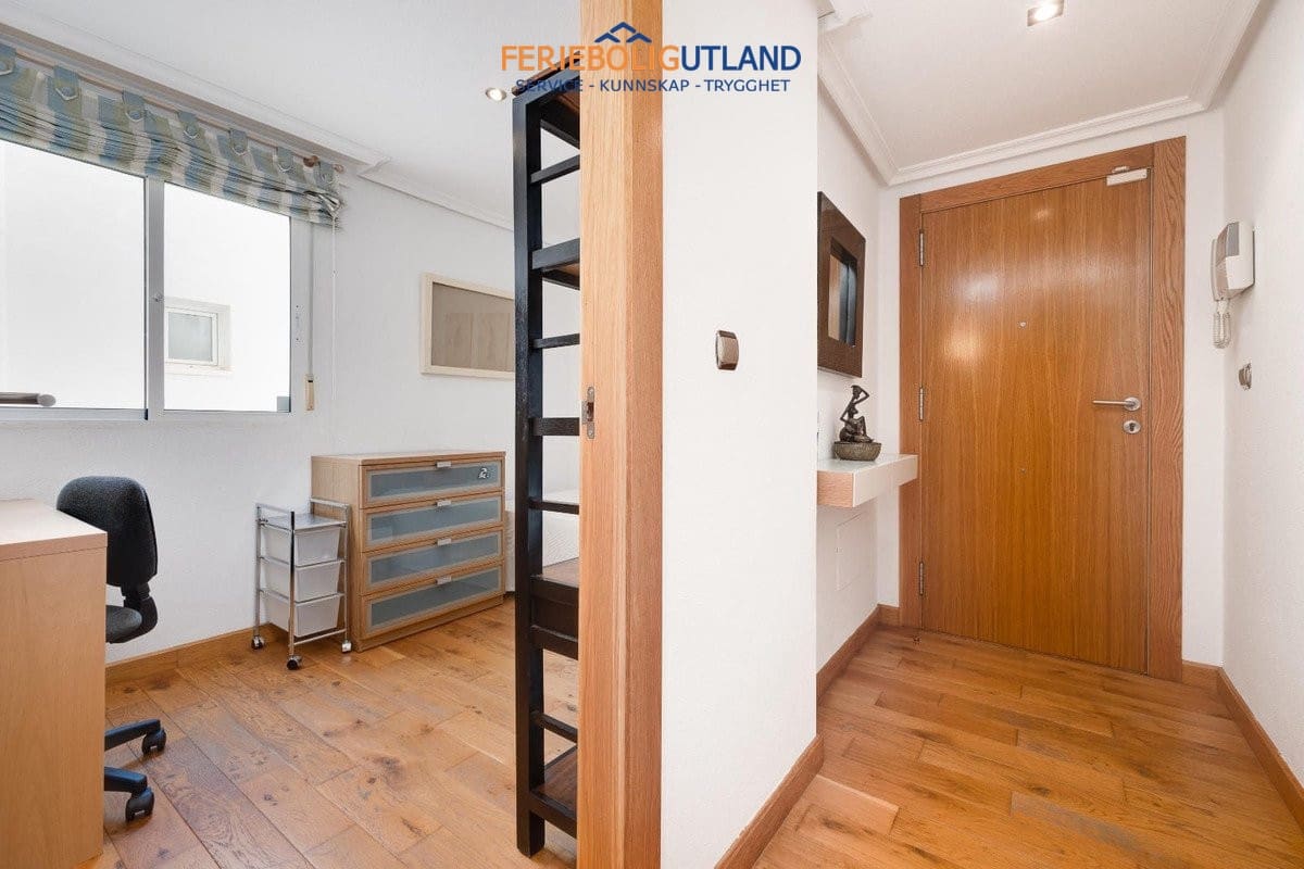 3 makuuhuone Kattohuoneisto myytävänä paikassa Torrevieja - 310 969 € (Ref: 10124784)