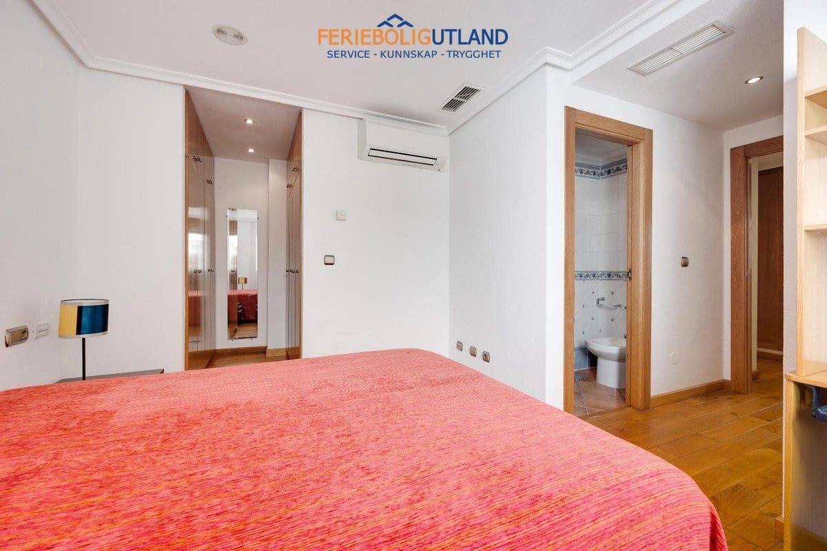 3 makuuhuone Kattohuoneisto myytävänä paikassa Torrevieja - 310 969 € (Ref: 10124784)