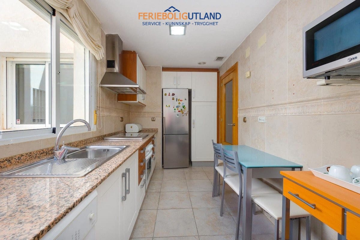 3 makuuhuone Kattohuoneisto myytävänä paikassa Torrevieja - 310 969 € (Ref: 10124784)