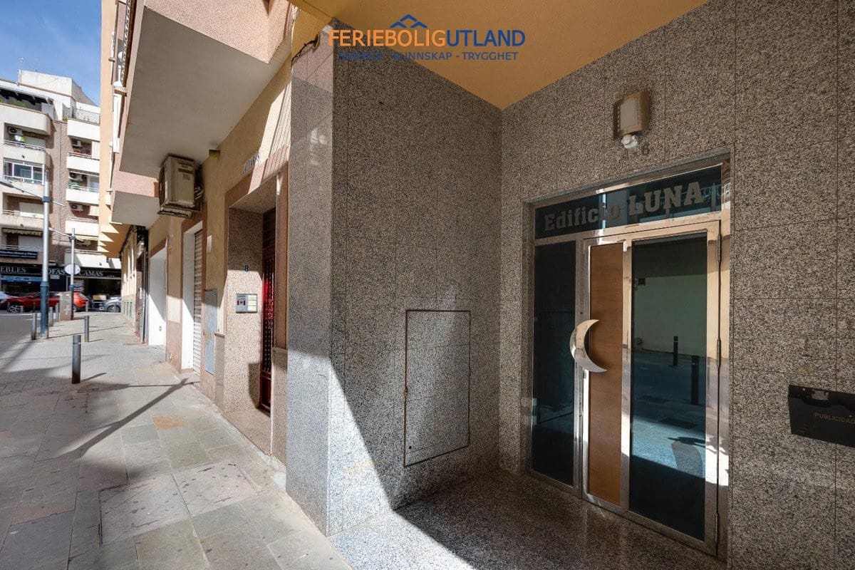 3 makuuhuone Kattohuoneisto myytävänä paikassa Torrevieja - 310 969 € (Ref: 10124784)