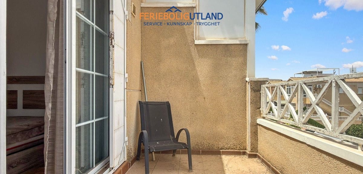 2 Zimmer Haus zu verkaufen in Torrevieja mit Pool Garage - 159.500 € (Ref: 10124786)