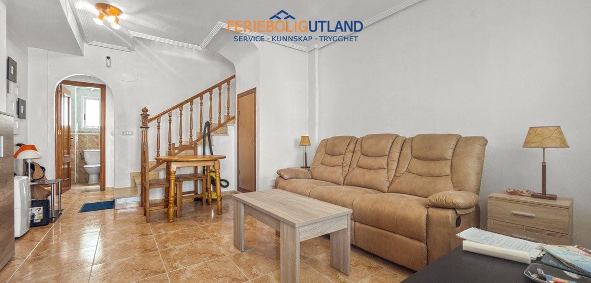 2 Zimmer Haus zu verkaufen in Torrevieja mit Pool Garage - 159.500 € (Ref: 10124786)