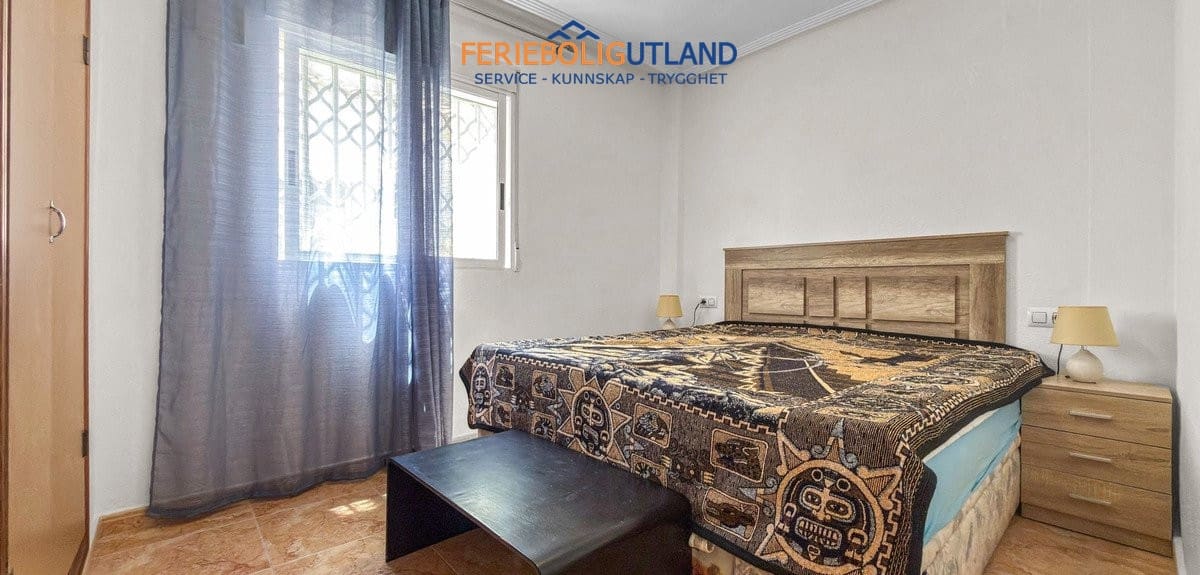 2 Zimmer Haus zu verkaufen in Torrevieja mit Pool Garage - 159.500 € (Ref: 10124786)