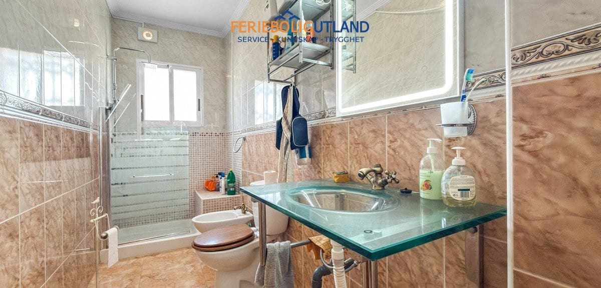 2 Zimmer Haus zu verkaufen in Torrevieja mit Pool Garage - 159.500 € (Ref: 10124786)