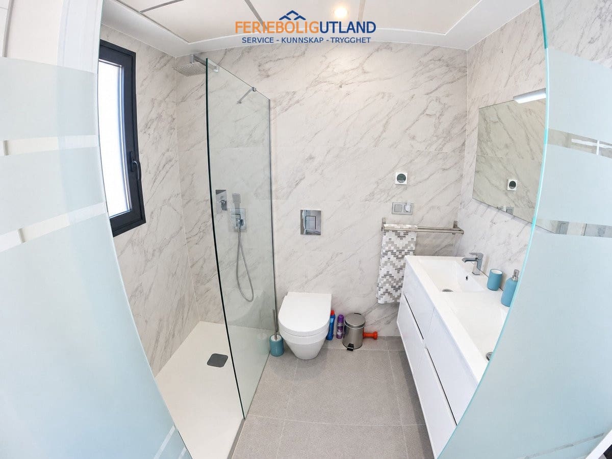 4 slaapkamer Villa te koop in Algorfa met zwembad garage - € 580.000 (Ref: 10125143)