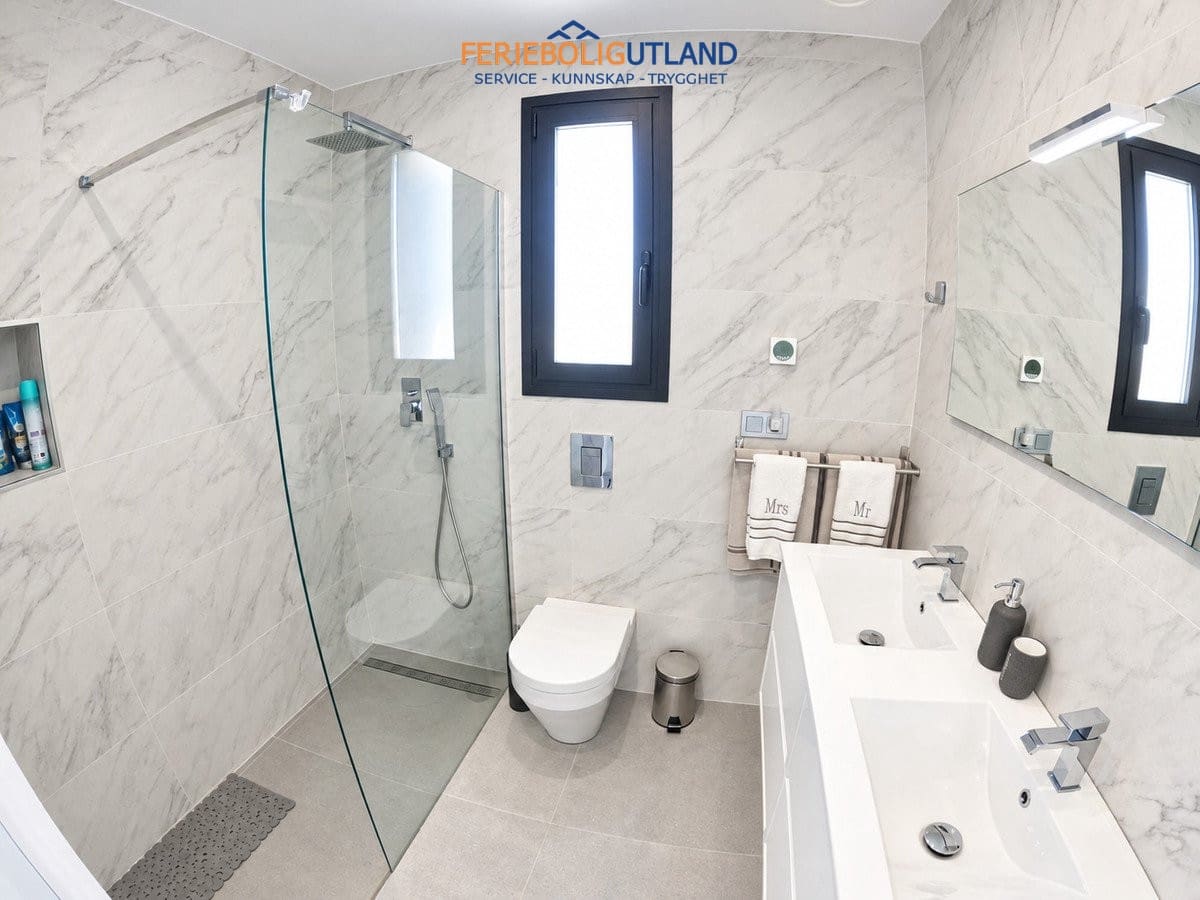 4 slaapkamer Villa te koop in Algorfa met zwembad garage - € 580.000 (Ref: 10125143)