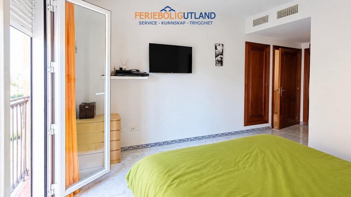 2 soveværelse Lejlighed til salg i Torrevieja med swimmingpool garage - € 260.000 (Ref: 10130164)