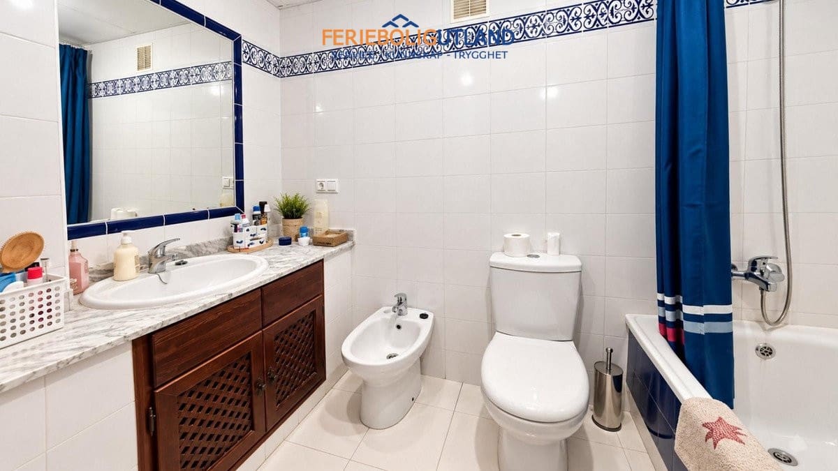 2 soveværelse Lejlighed til salg i Torrevieja med swimmingpool garage - € 260.000 (Ref: 10130164)