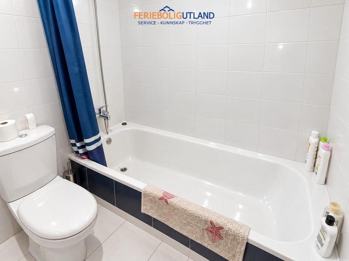 2 soveværelse Lejlighed til salg i Torrevieja med swimmingpool garage - € 260.000 (Ref: 10130164)