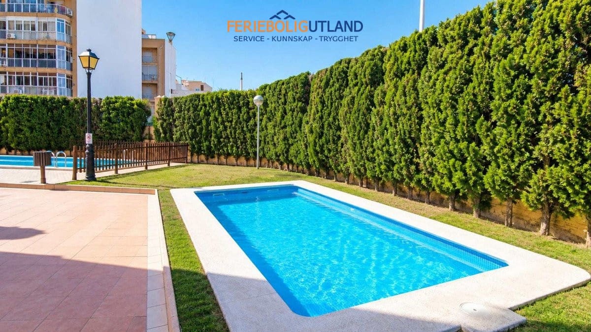 2 soveværelse Lejlighed til salg i Torrevieja med swimmingpool garage - € 260.000 (Ref: 10130164)