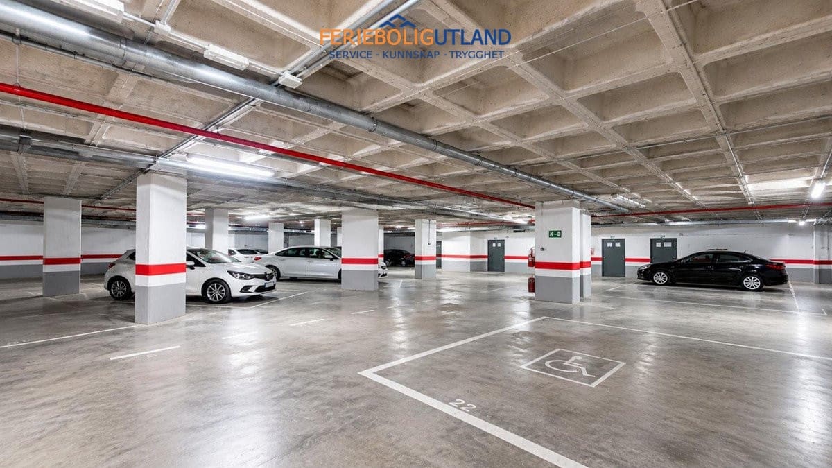 2 soveværelse Lejlighed til salg i Torrevieja med swimmingpool garage - € 260.000 (Ref: 10130164)