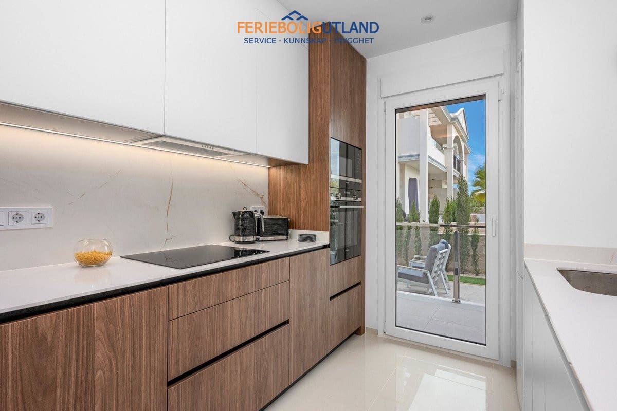 2 chambre Appartement à vendre à Ciudad Quesada avec piscine garage - 339 950 € (Ref: 10130436)