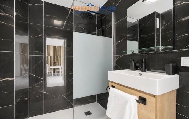 3 soverom Leilighet til salgs i Playa de los Náufragos, Torrevieja - € 234 900 (Ref: 10130437)