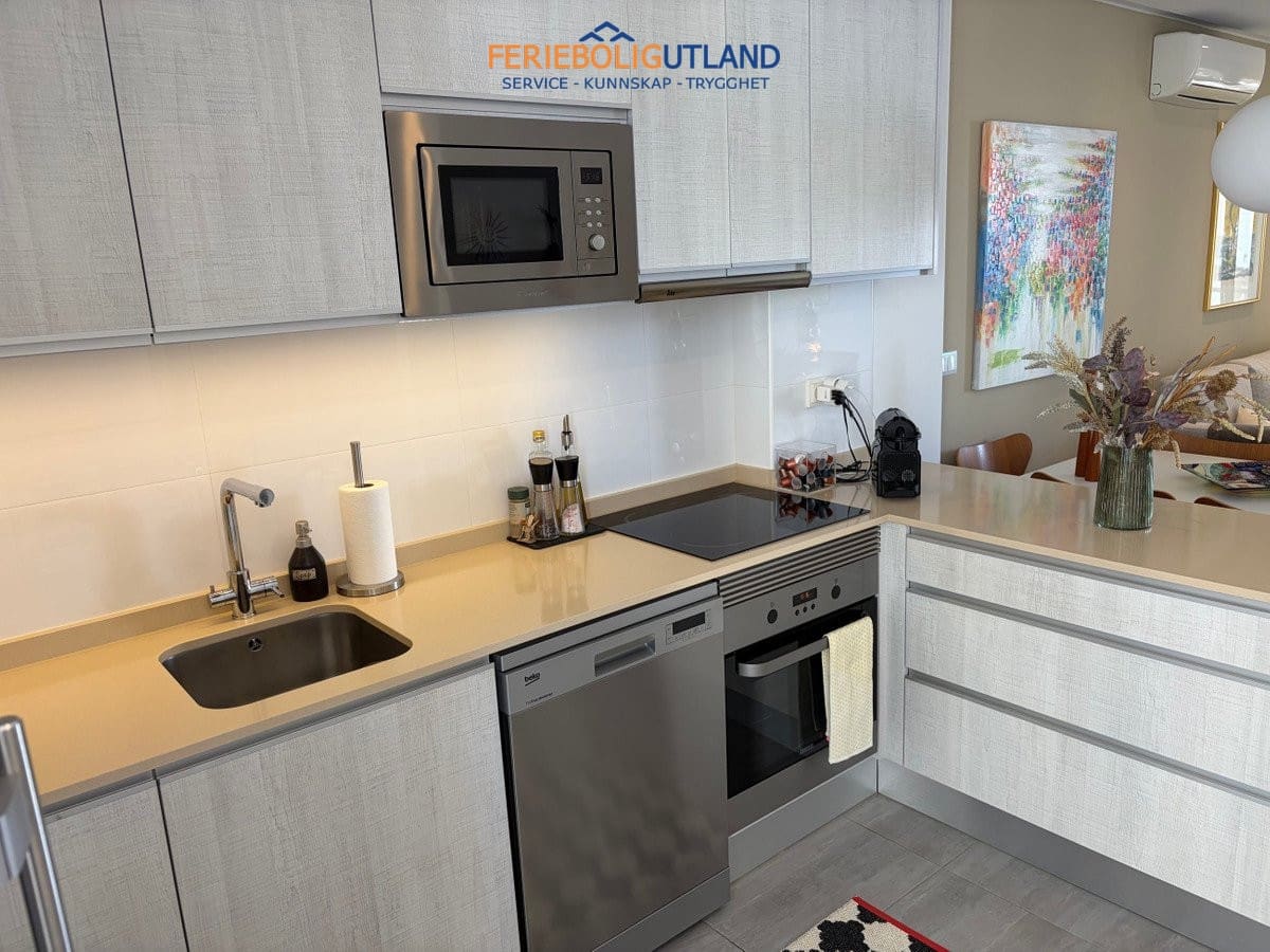 3 bedroom Townhouse for sale in Benijofar with pool garage - € 324,950 (Ref: 10130439)