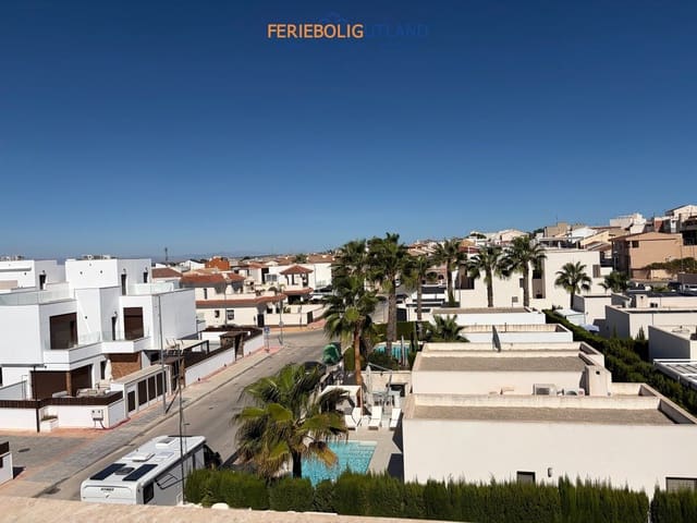 3 bedroom Townhouse for sale in Benijófar with pool garage - € 324,950 (Ref: 10130439)