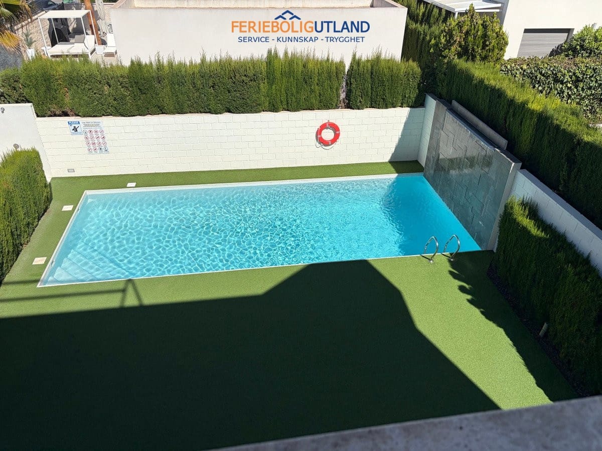 3 bedroom Townhouse for sale in Benijofar with pool garage - € 324,950 (Ref: 10130439)